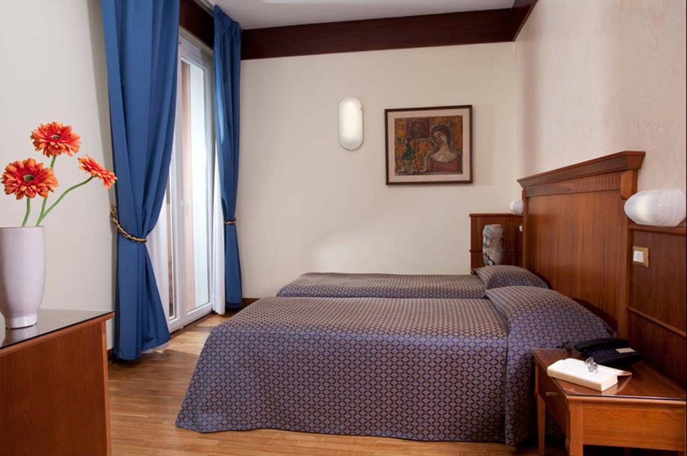 Bellevue-Italy-RIMINI-Room-5