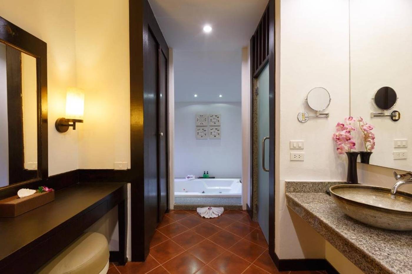 Namaka-Resort-Kamala-Room-35