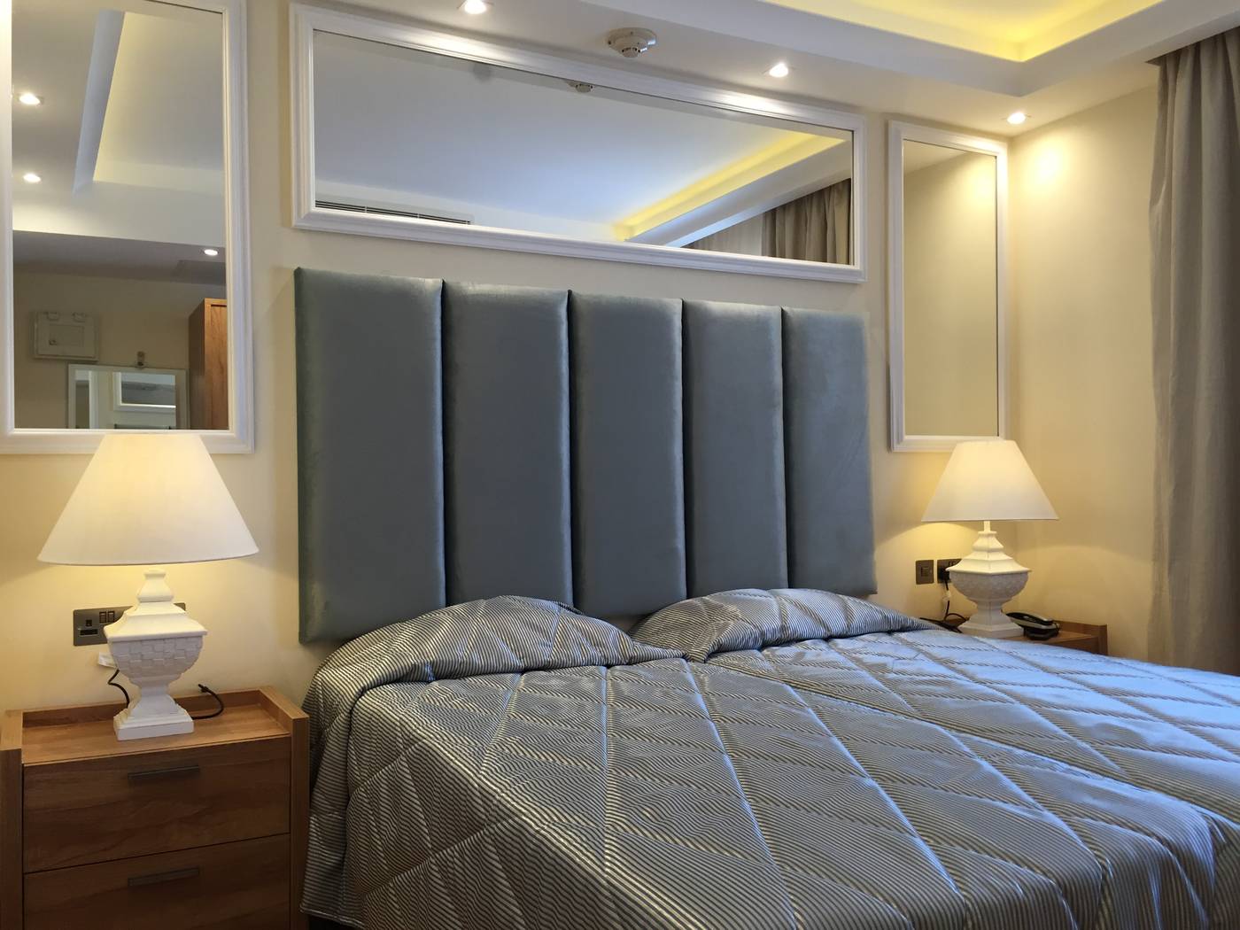 Osborne-Hotel-Room-40