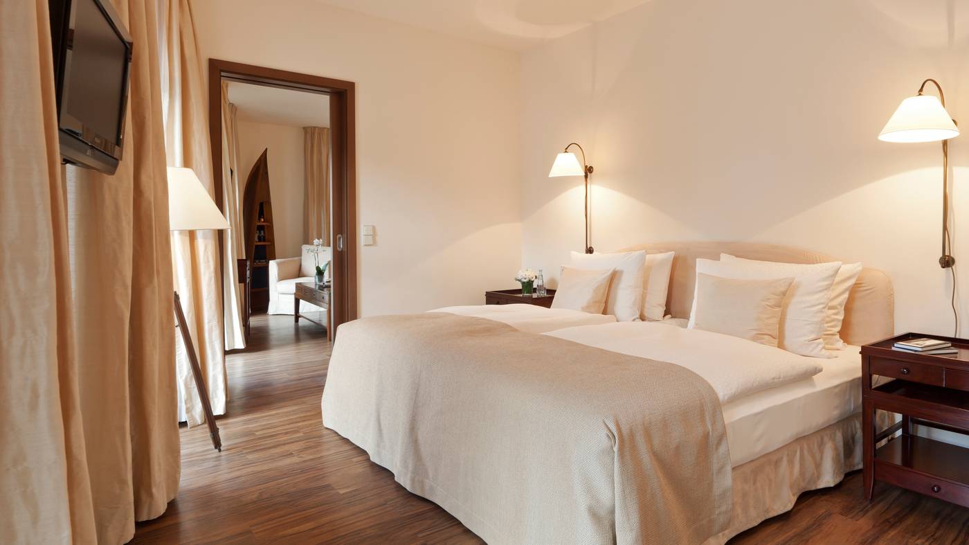 Abion-Villa-Suites-Room-9