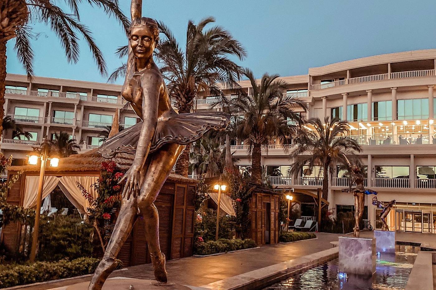 Vogue-Hotel-Supreme-Bodrum-Pool-19