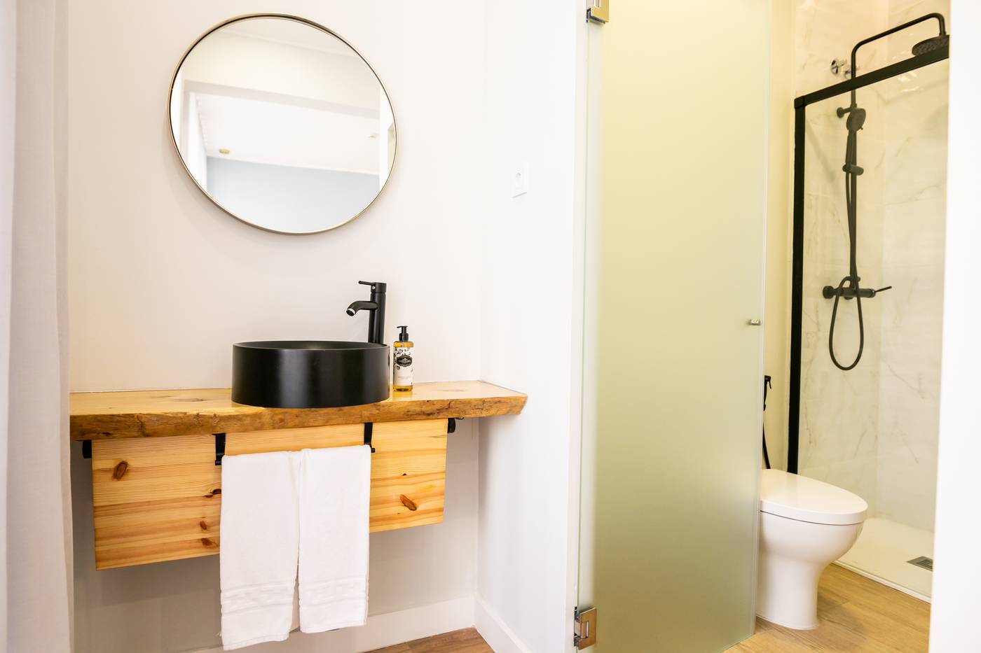 Lisboa-85-by-Ridan-Hotels-Room-34