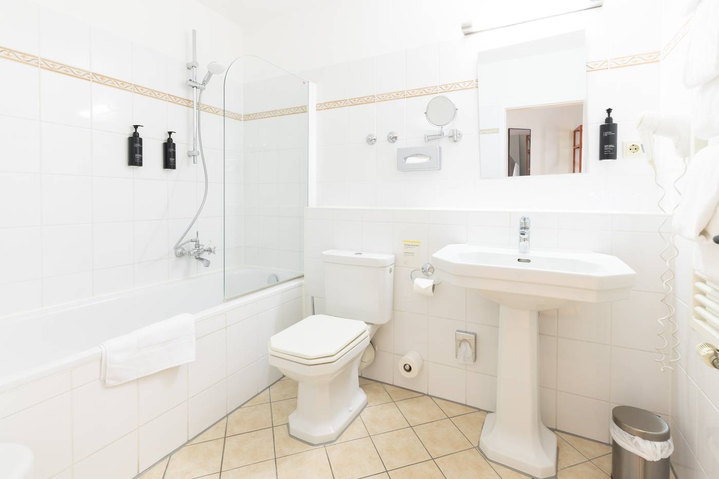 Hotel-Kronprinz-Berlin-Room-29