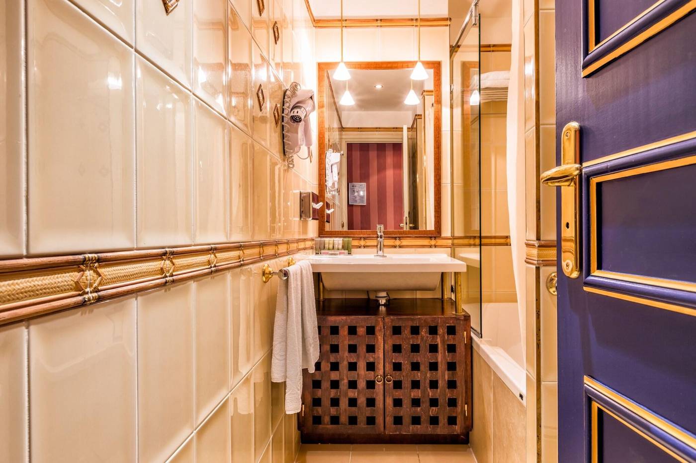 Villa-Pantheon-Worldhotel-Room-31