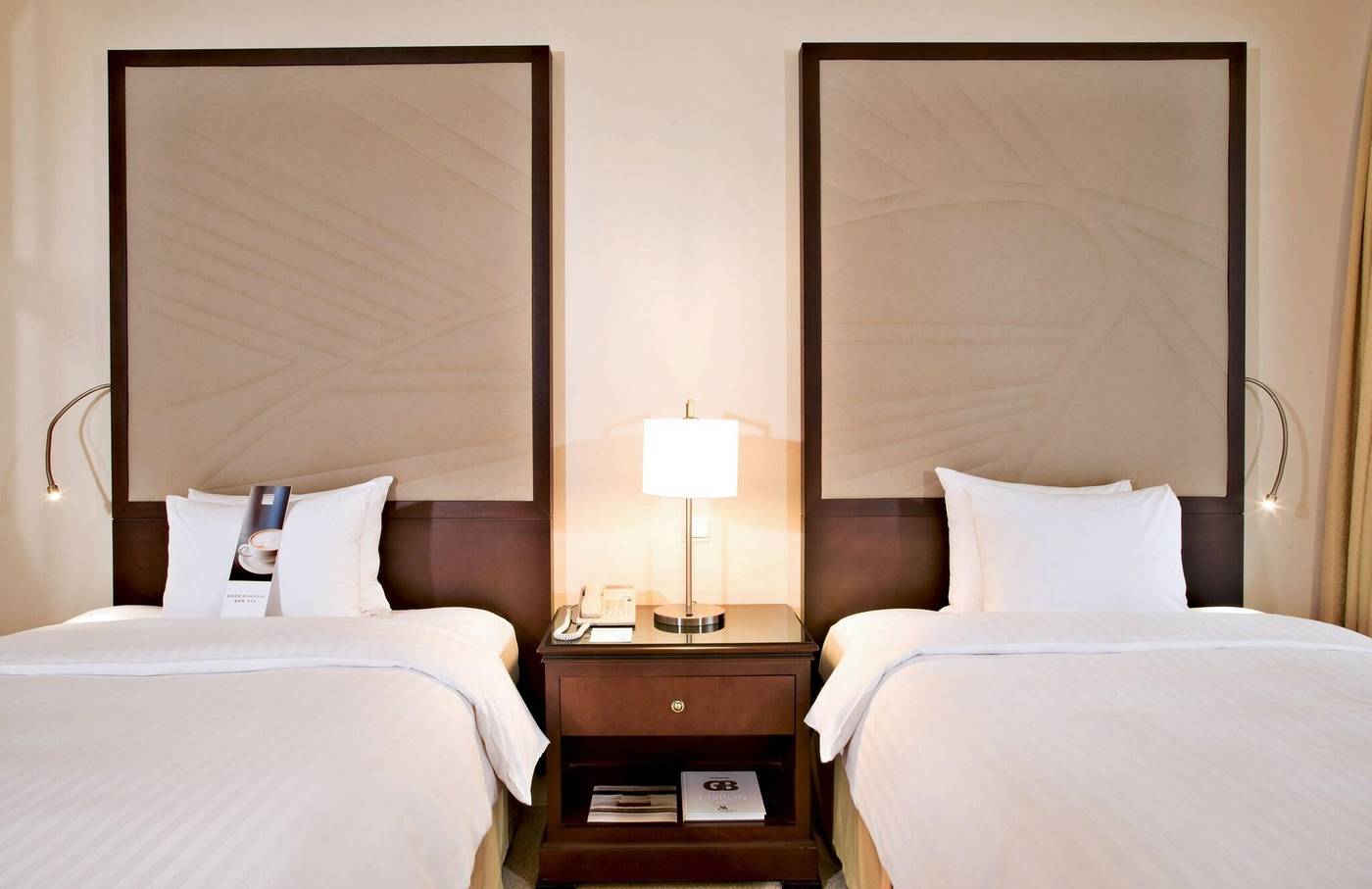 Marriott-Hotel-Lisbon-Room-38