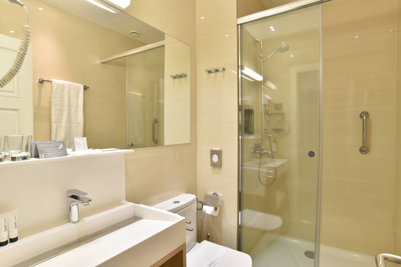 Zenit-Budapest-Palace-Room-46