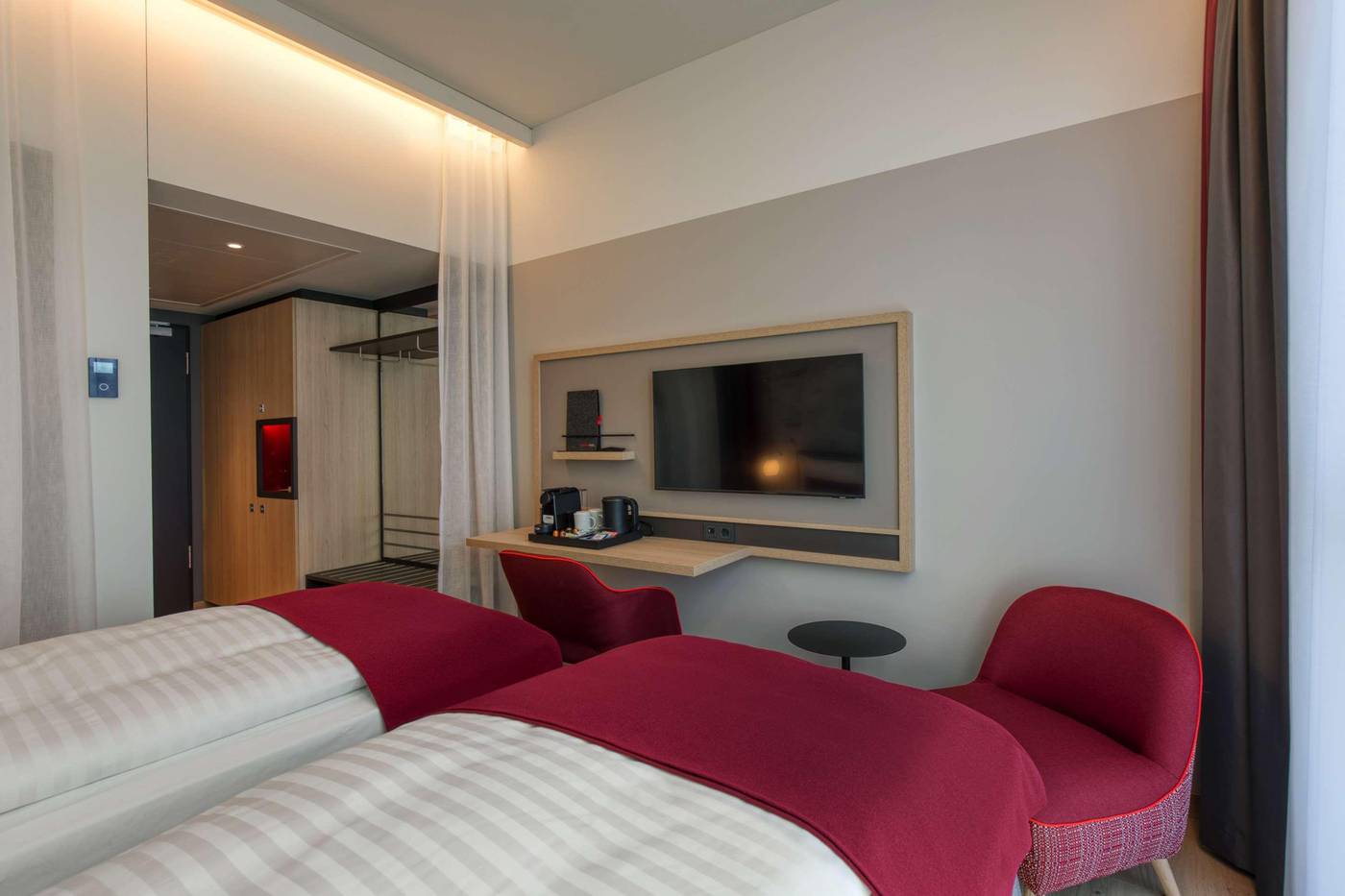 IntercityHotel-Berlin-Airport-BER-Terminal-1-2-Room-34