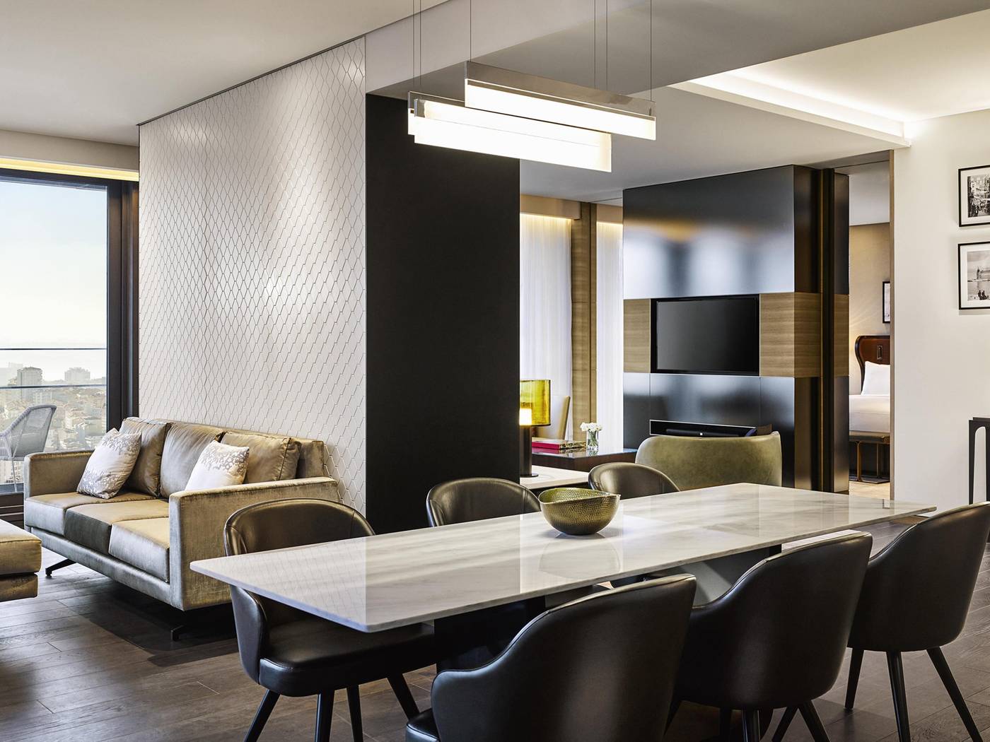 Fairmont-Quasar-Istanbul-Room-37