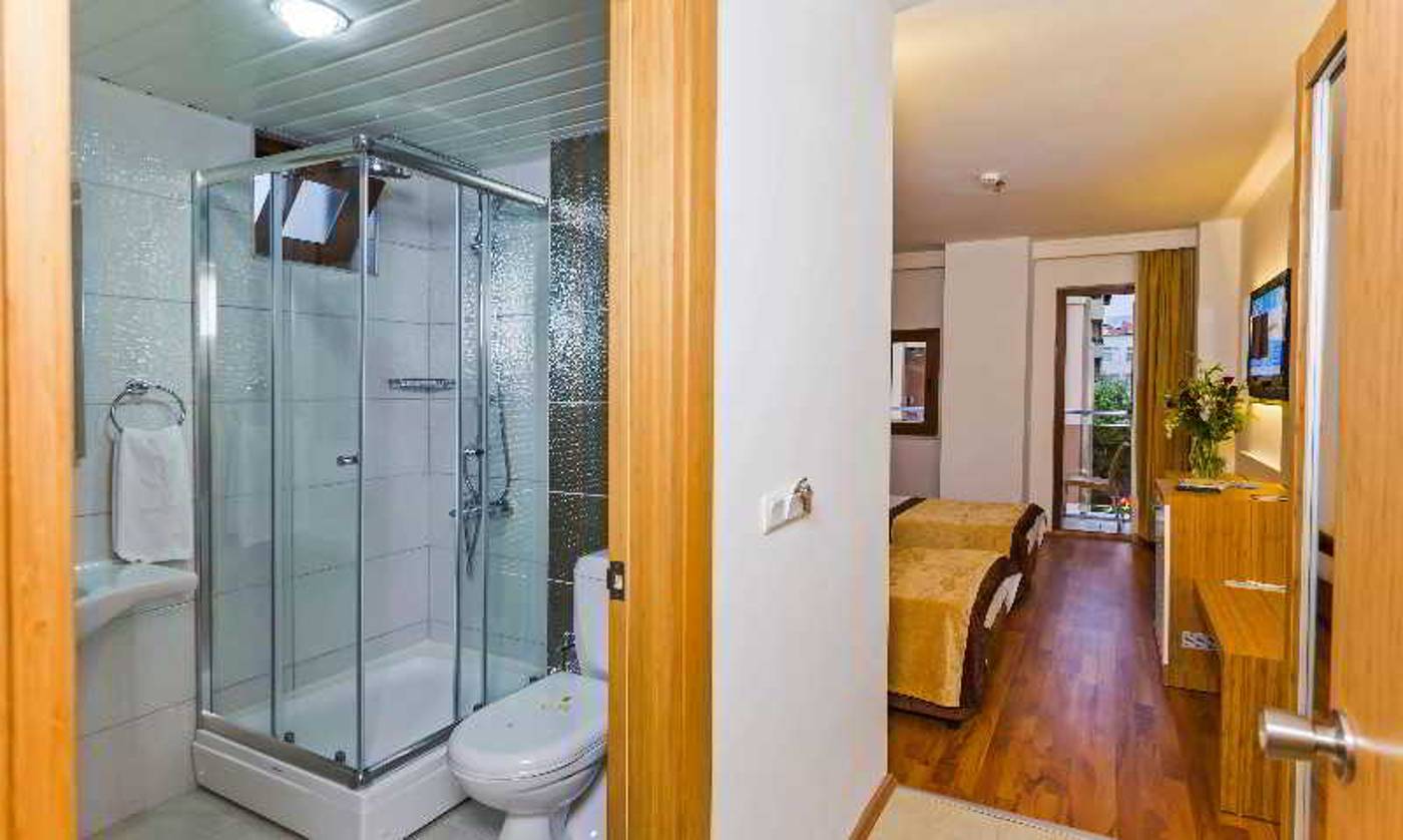 Eftalia-Downtown-Hotel-Room-23