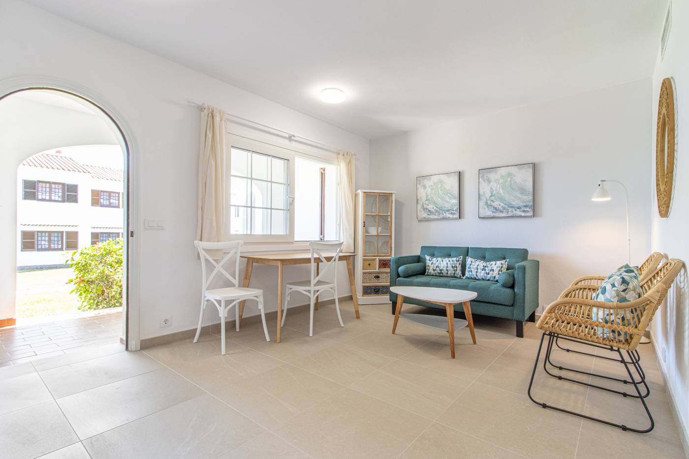 Son-Bou-Playa-Gold-Room-44