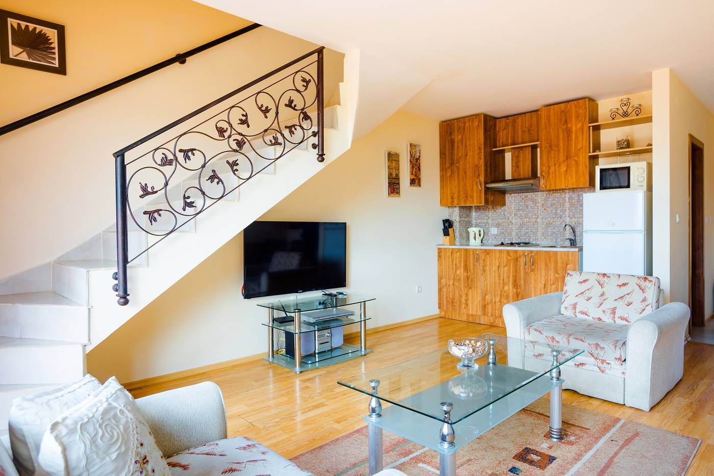 Sunny-Victory-Apartments-Room-41