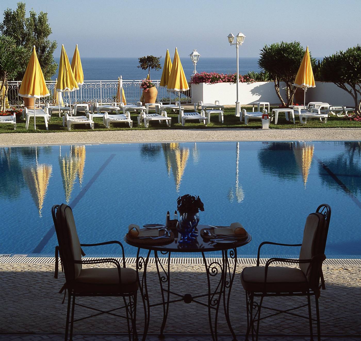 Dona-Filipa-Hotel-Restaurant-10