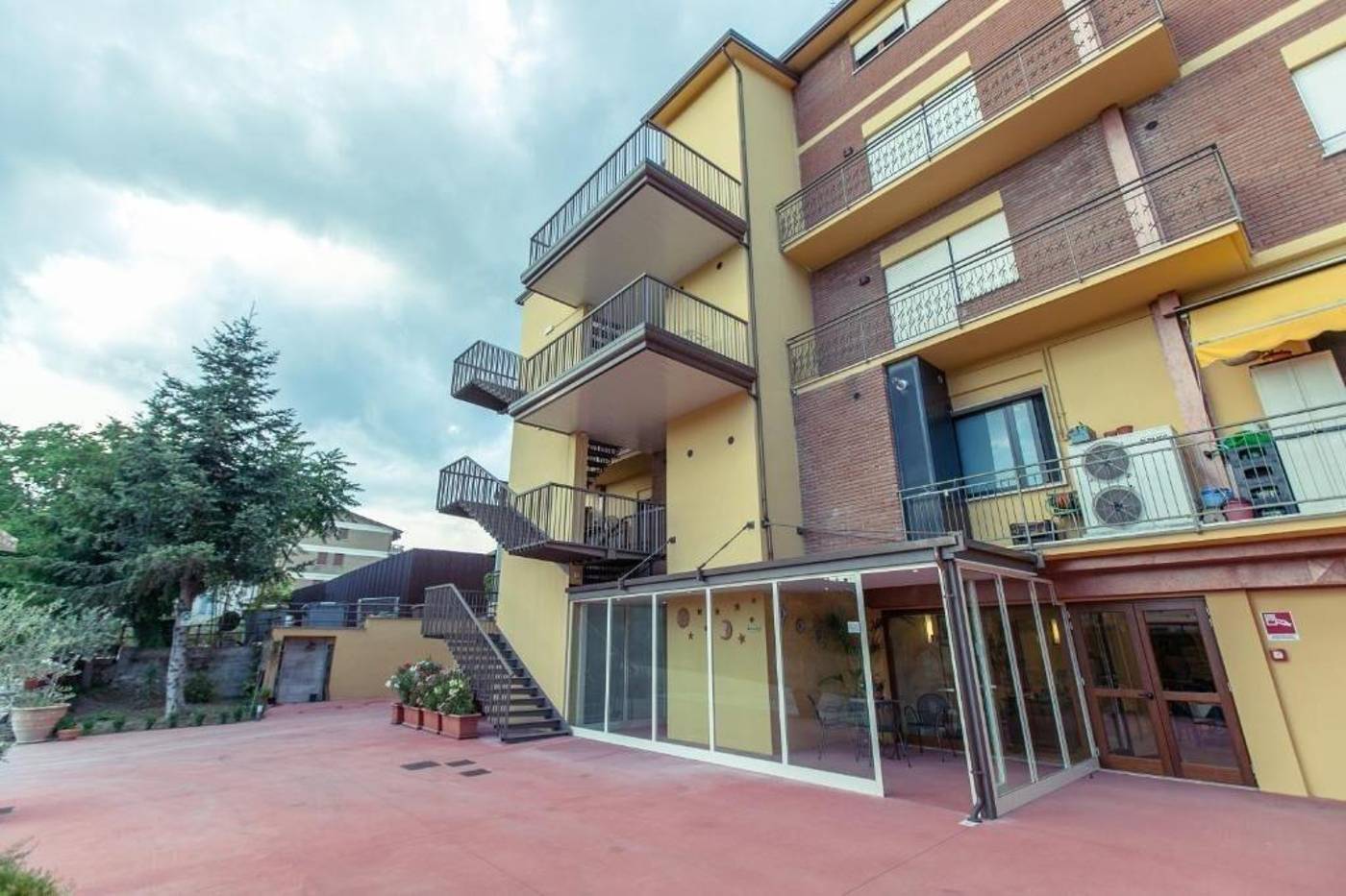 Hotel Donnini-Italy-ASSISI-General view-7