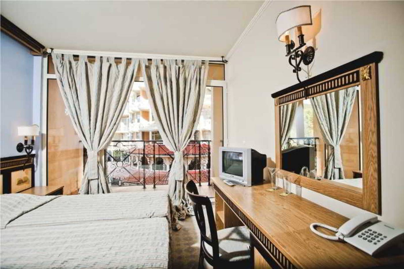 Andalucia-Beach-Room-28