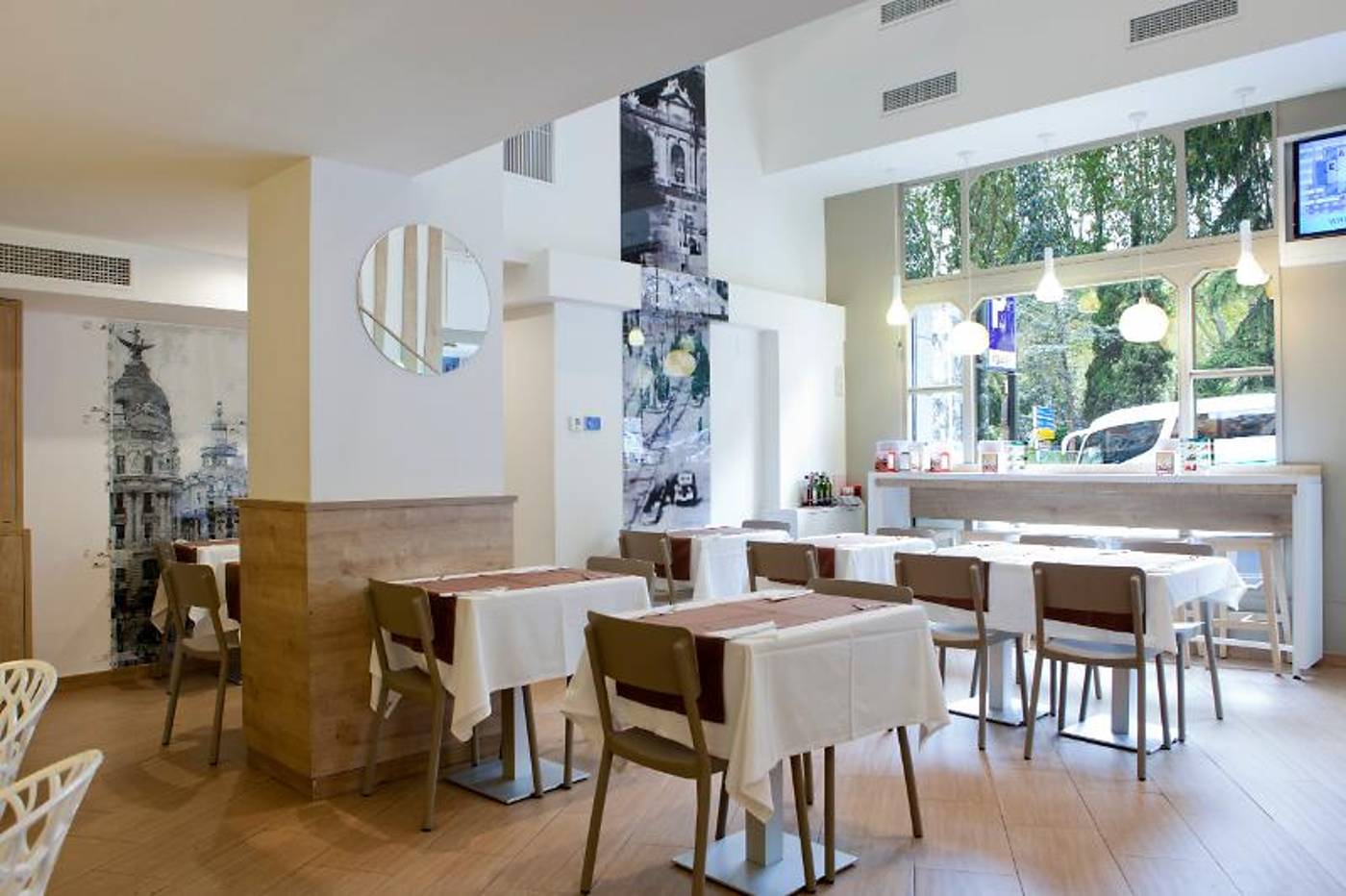 Espahotel-Plaza-de-Espana-Bar-28