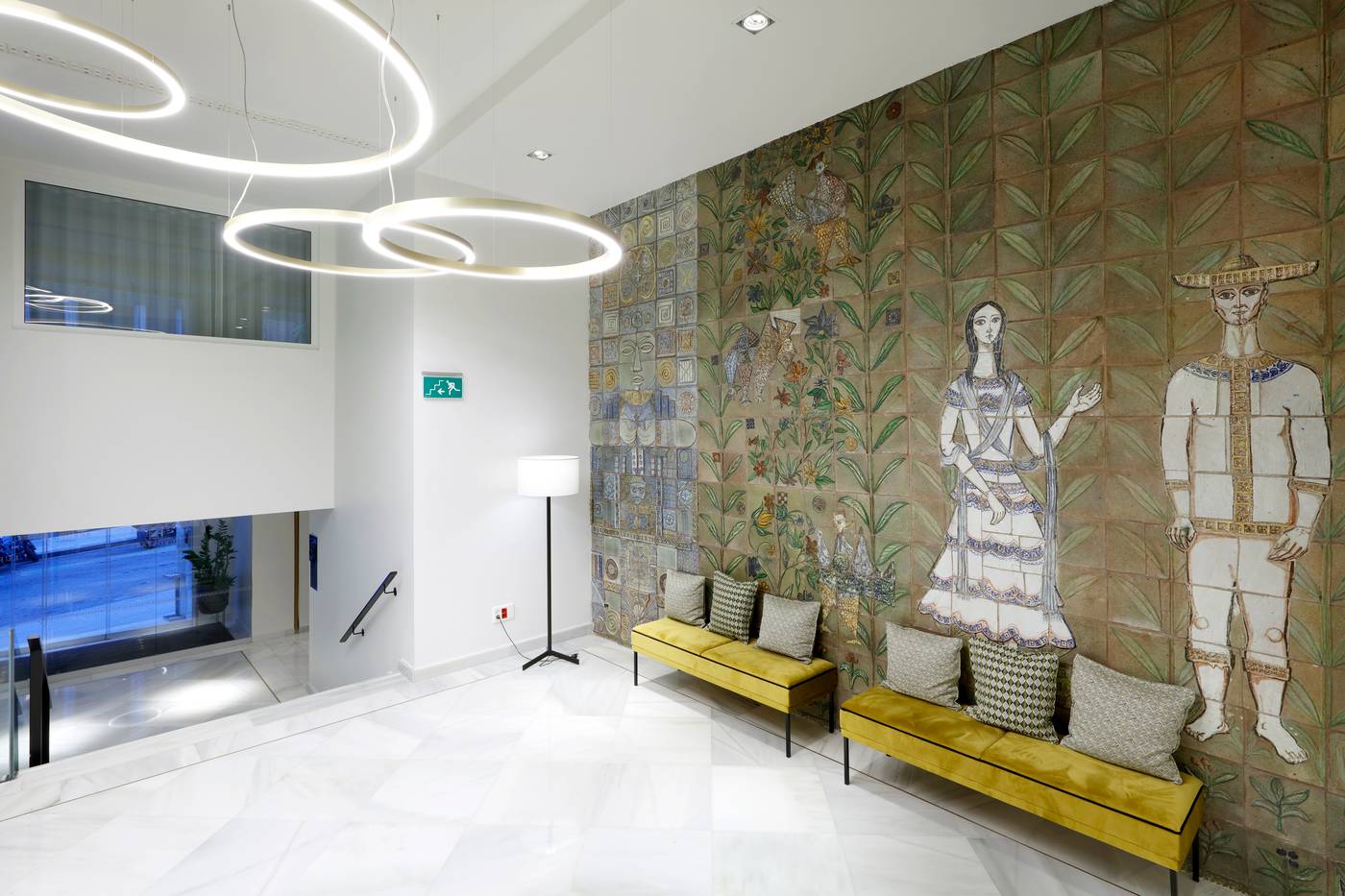 Eurostars-Madrid-Gran-Via-Lobby-16