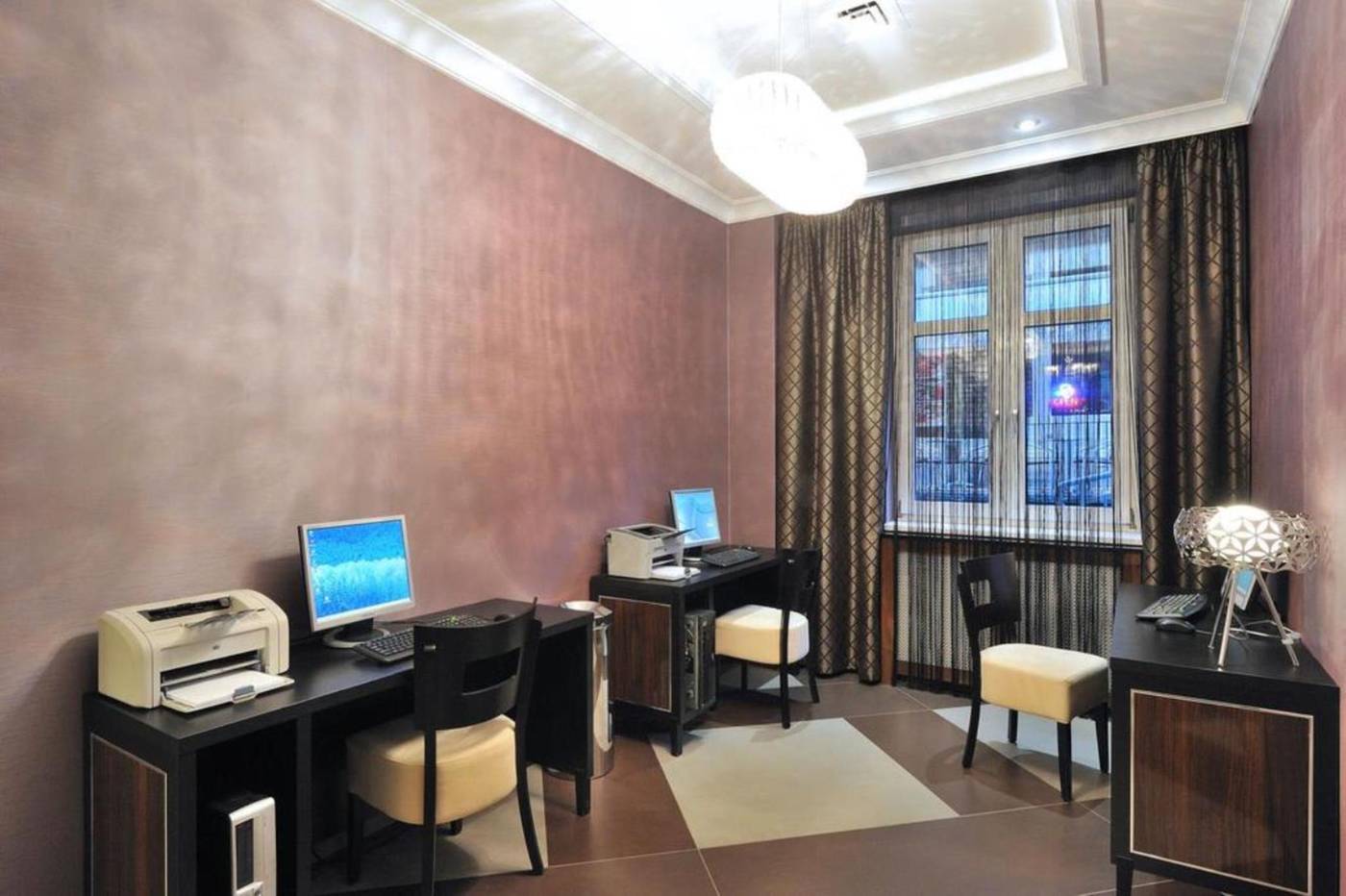 Carlton-Hotel-Buda-Castle-Sports-and-Entertainment-35