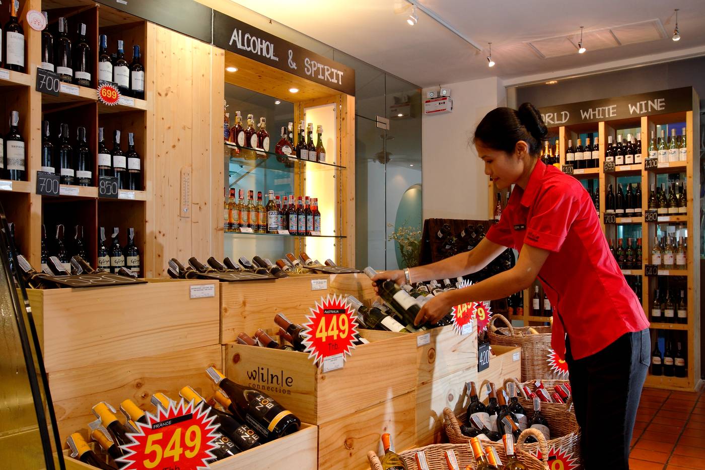 Bydlofts-Boutique-Hotel---Serviced-Apartments-Bar-36