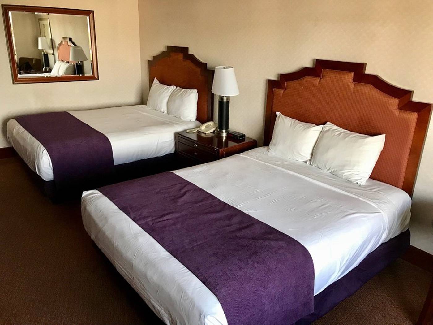 Circus-Circus-Las-Vegas-Hotel-Room-27