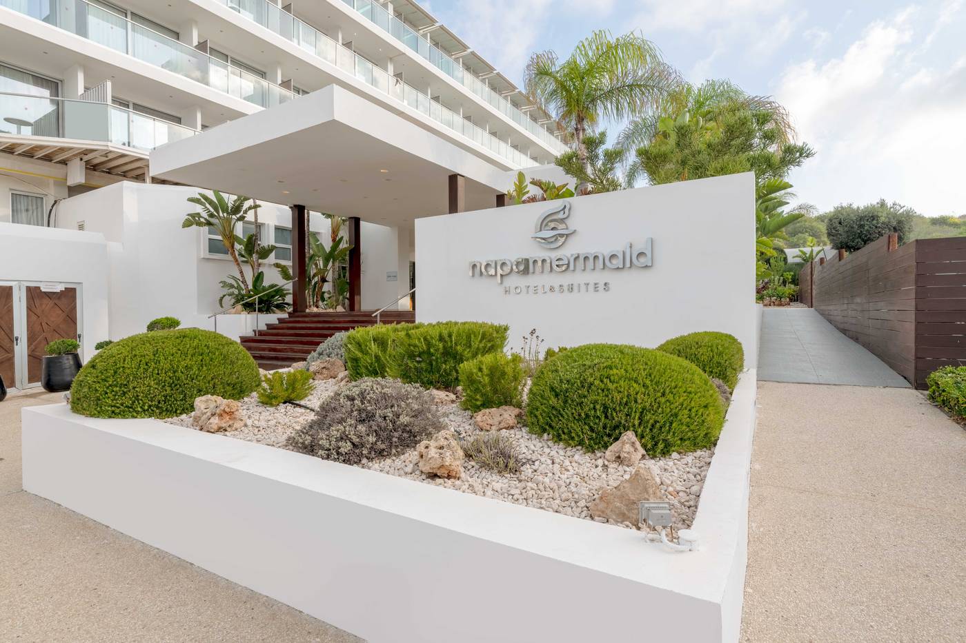 Napa-Mermaid-Hotel-General-view-20