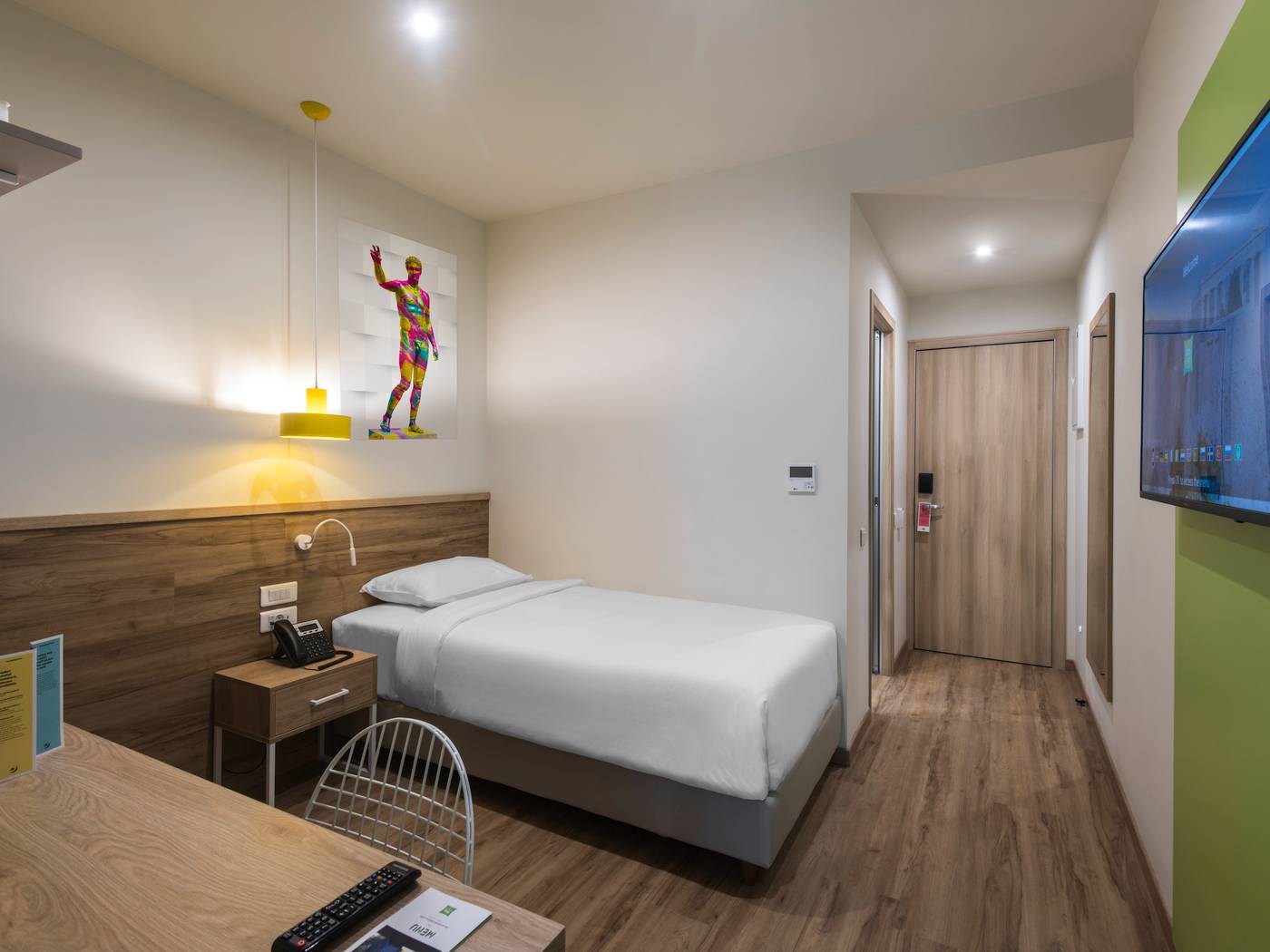 Ibis-Styles-Athens-Routes-Room-27
