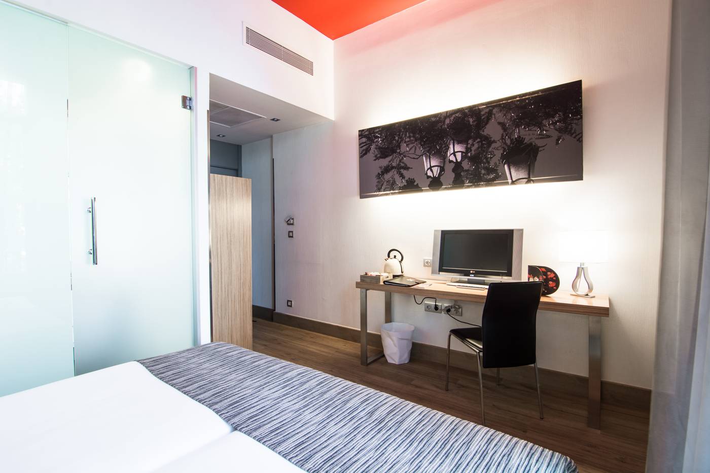 Petit-Palace-Plaza-del-Carmen-Room-5