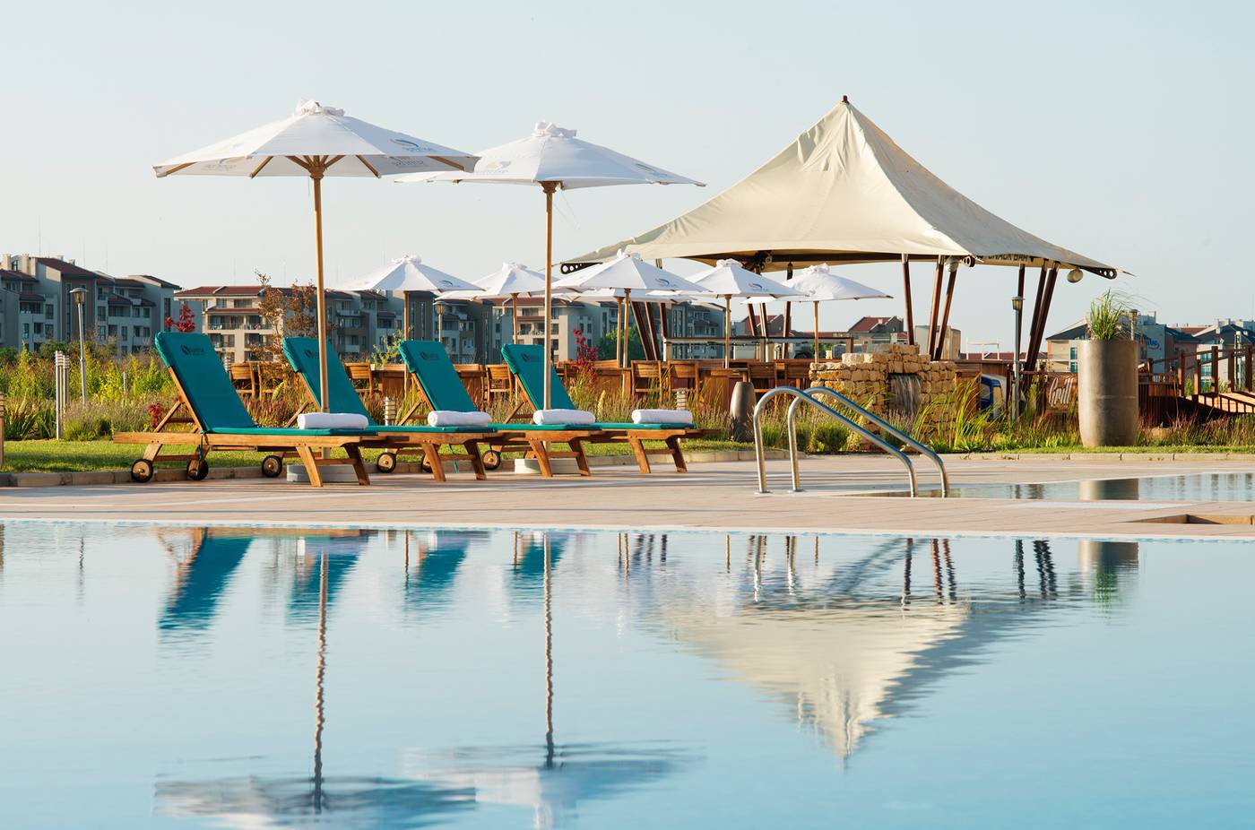 Sunrise-All-Suites-Resort-Pool-7