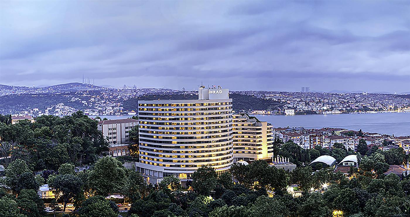 Conrad-Istanbul-Bosphorus-General-view-111