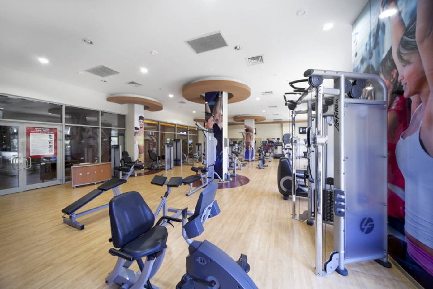 Sueno-Hotels-Beach-Side-Sports-and-Entertainment-53