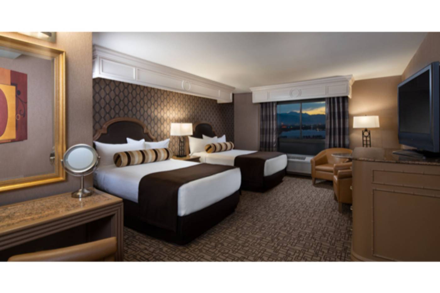 Golden-Nugget-Hotel-Room-18