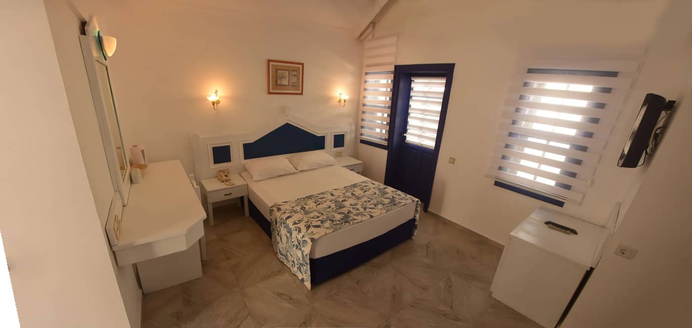 Oludeniz Beach Resort by Z Hotels - Olu Deniz, Dalaman - On The Beach