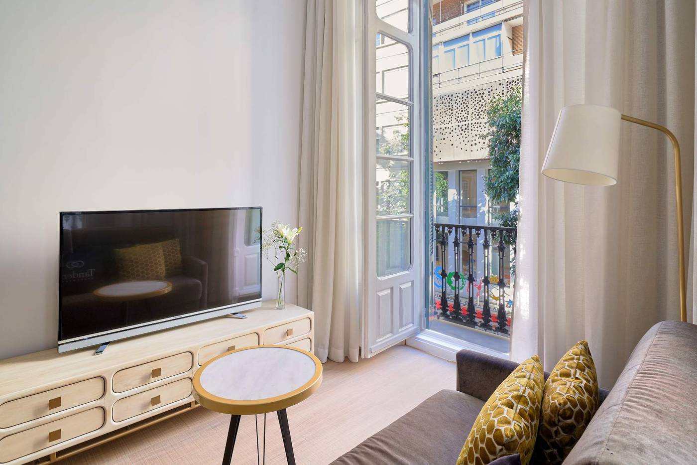 Tandem-Soho-Suites-Room-32