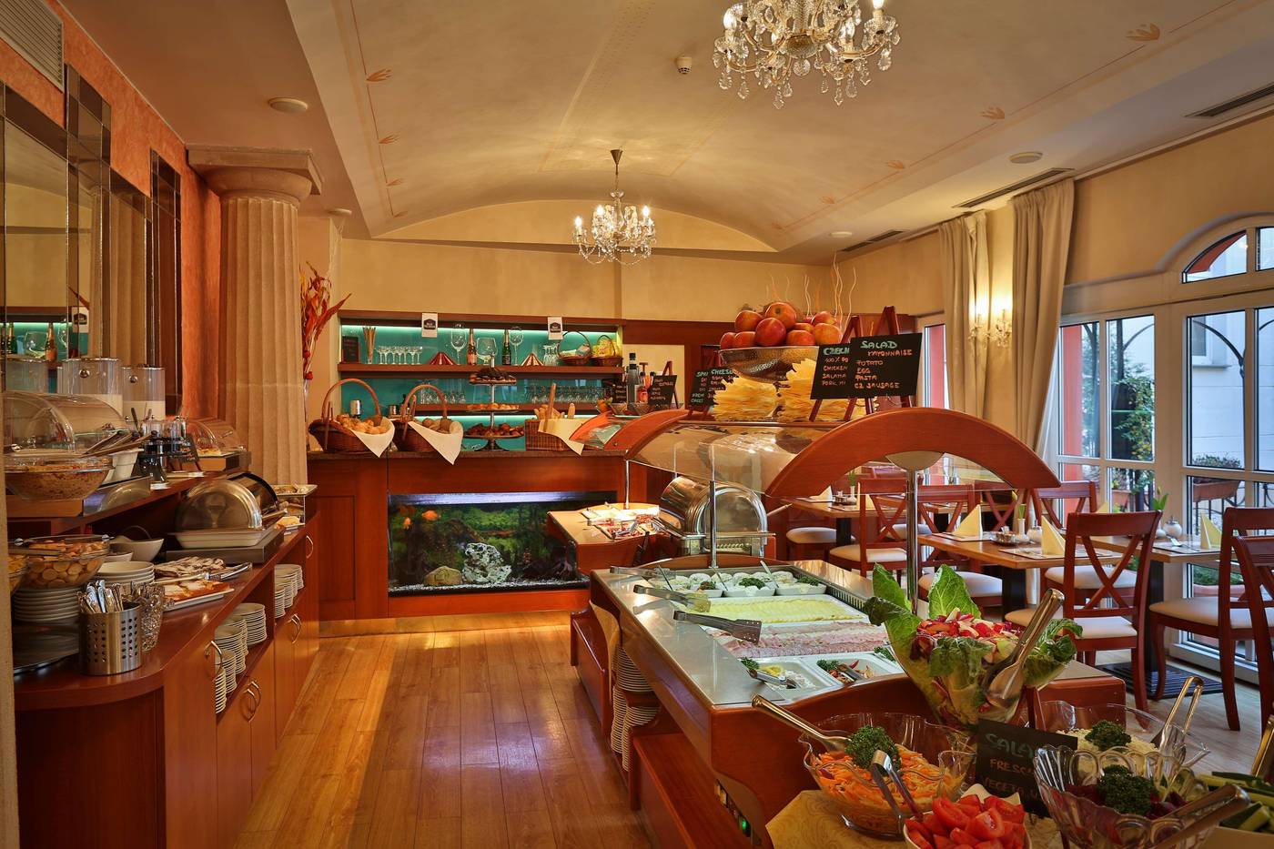 Hotel-Meteor-Plaza-Prague-Restaurant-28