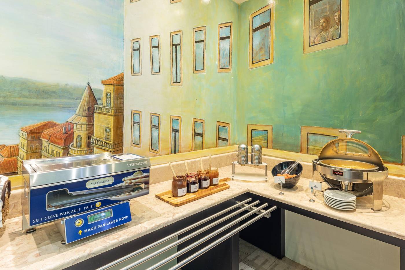 Holiday-Inn-Express-Av-Liberdade-Restaurant-20