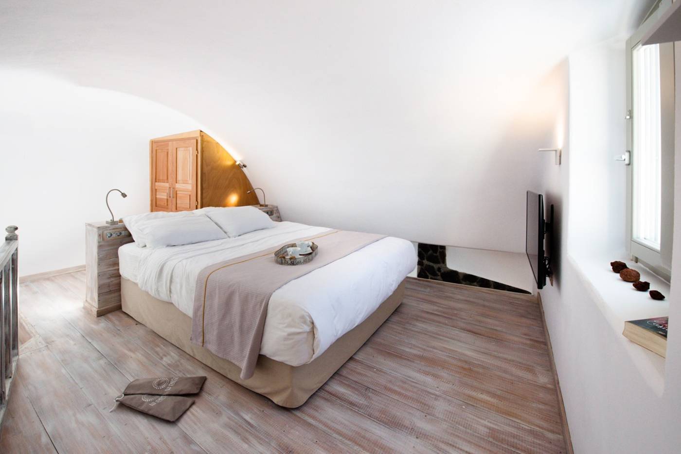 La-Perla-Villas-Room-16