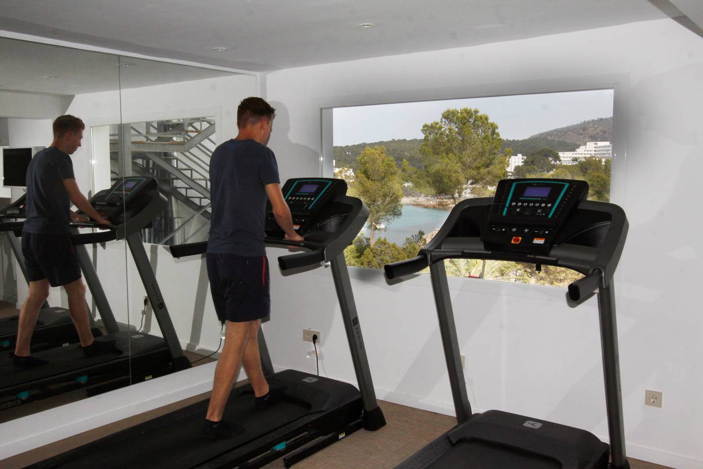 Portinatx-Beach-Club-Hotel-Sports-and-Entertainment-63