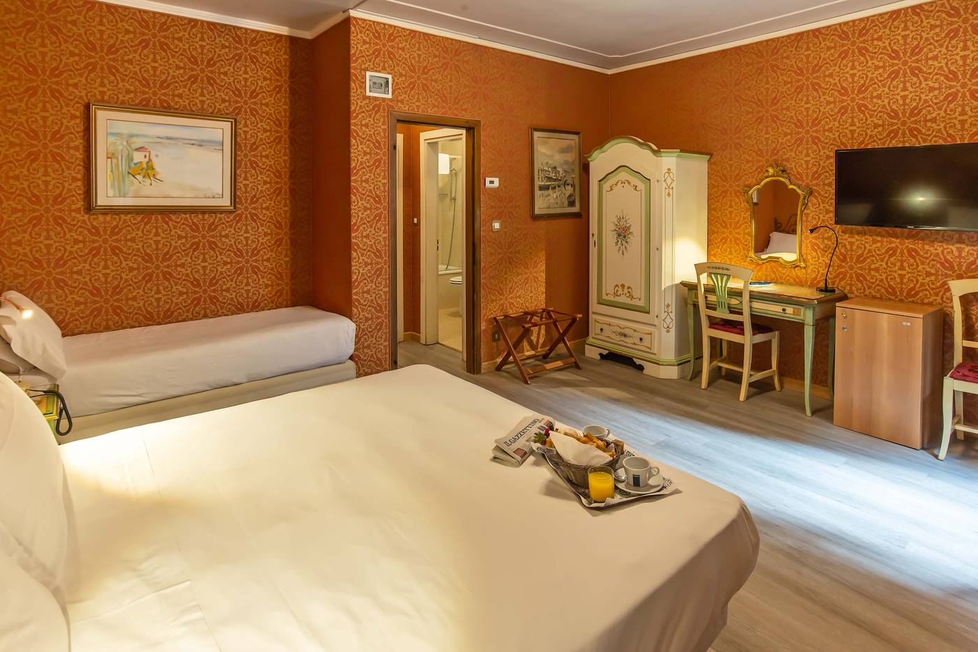 La-Fenice-et-des-Artistes-Room-38