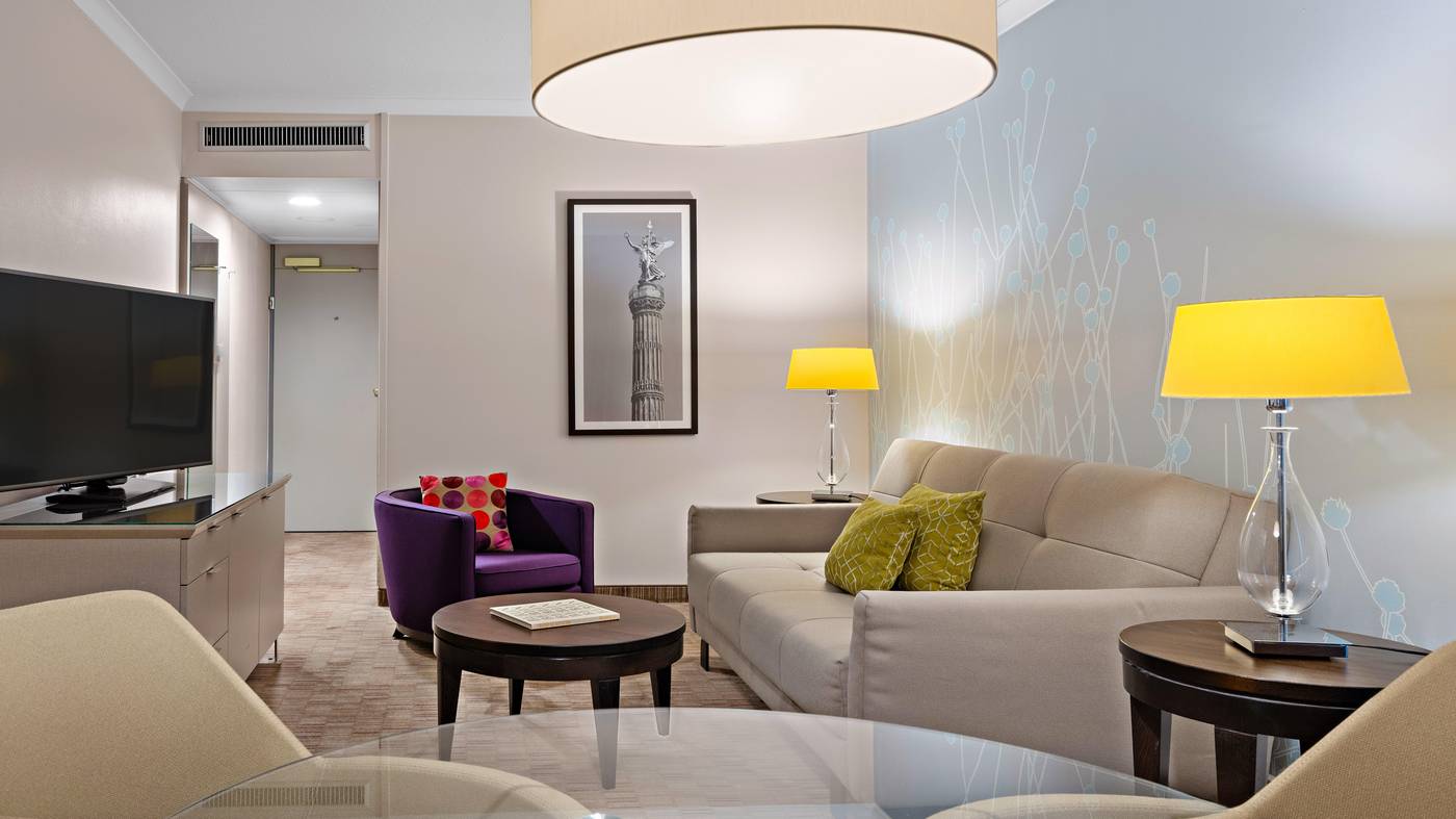 Crowne-Plaza-Berlin-City-Centre-Room-38