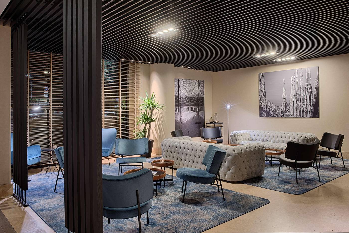 Radisson-Blu-Hotel-Lobby-10