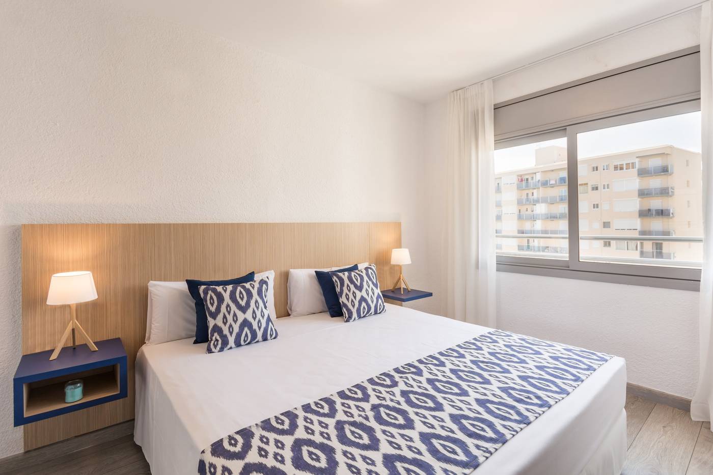 Pierre---Vacances-Blanes-Playa-Room-5