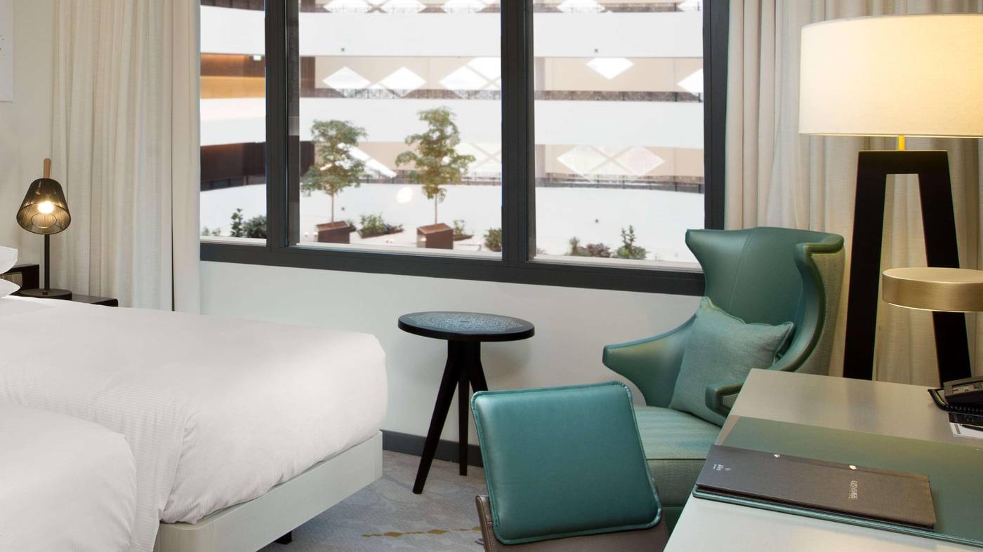 Hilton-Amsterdam-Airport-Schiphol-Room-42