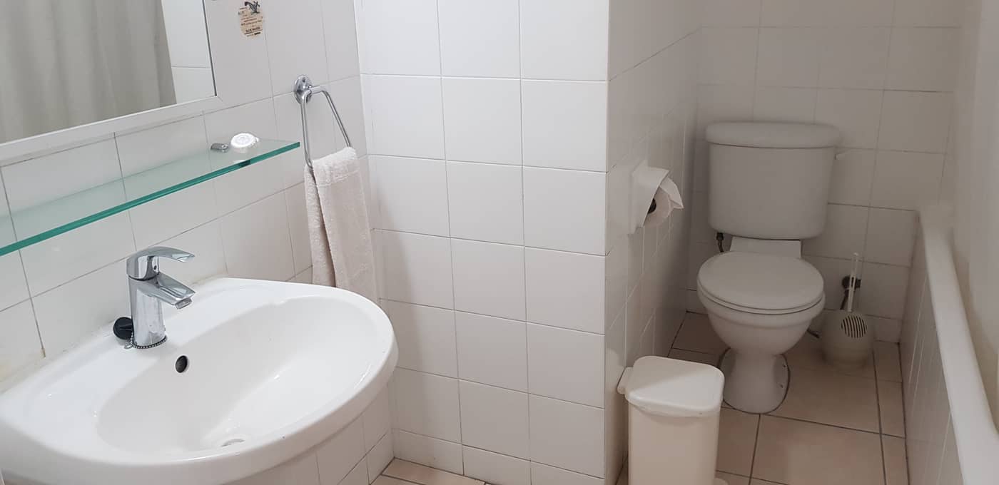 Senator-Hotel-Apartments-Room-48