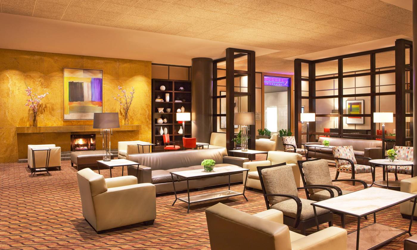 Westin-Copley-Place-Lobby-13