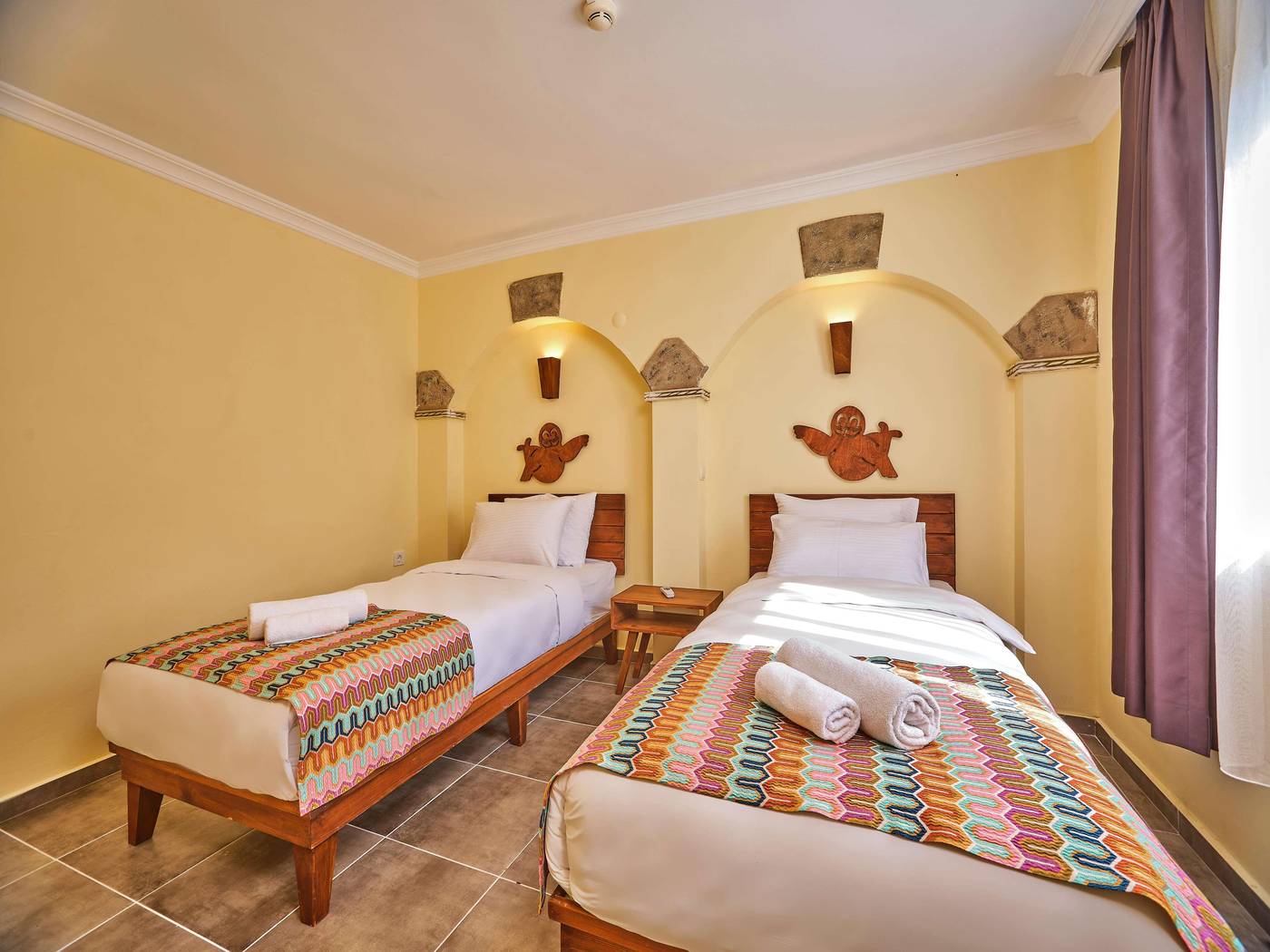 Club-Resort-Atlantis-Room-46