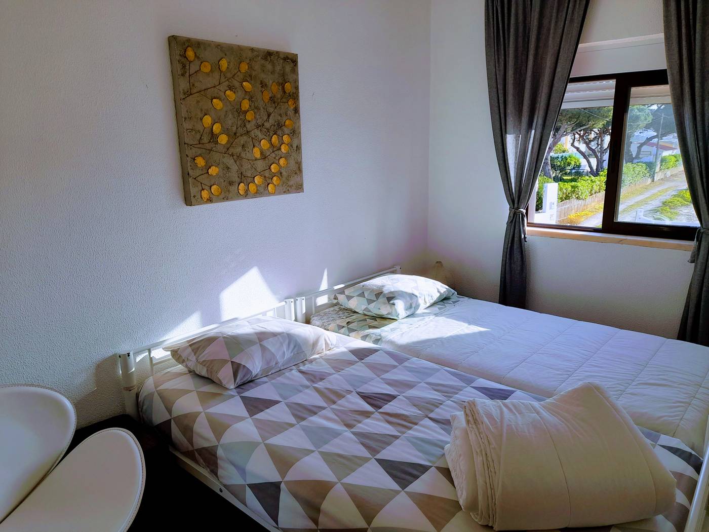 Sublime-Sun-and-Van-by-Meco-Stays-Room-15