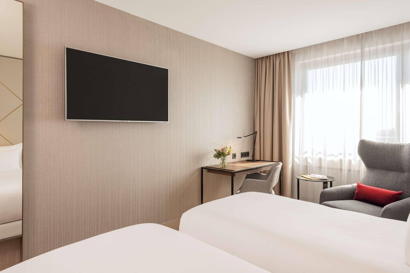 NH-Collection-Munchen-Bavaria-Room-36