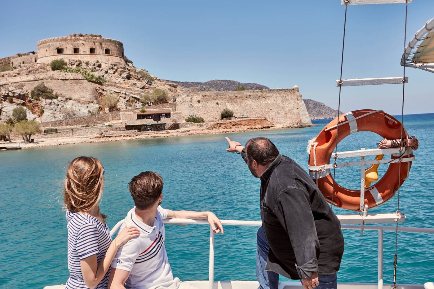 Elounda-Gulf-Villas---Suites-Sports-and-Entertainment-91