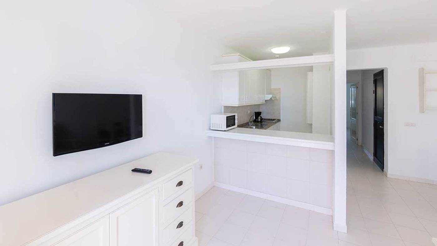 Flamingo-Apartments-Room-29