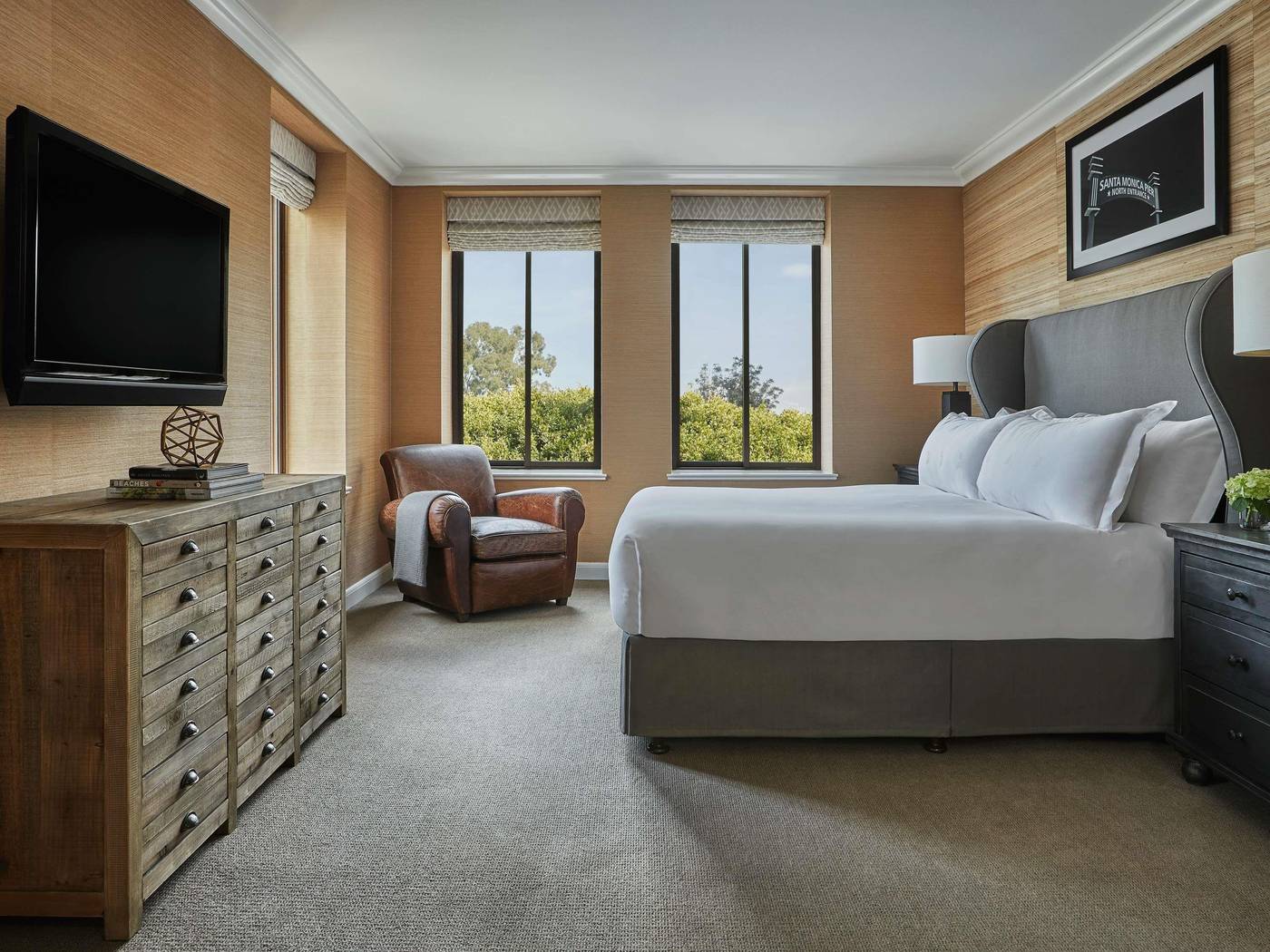 Fairmont-Miramar-Hotel---Bungalows-Room-26