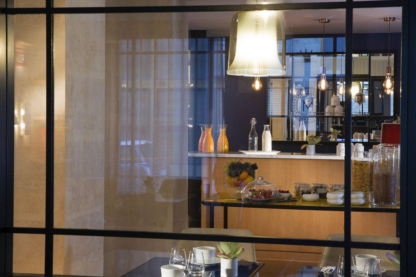 Hotel-Les-Matins-de-Paris-Restaurant-20